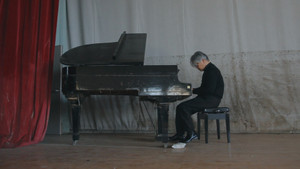 Master_color002_tsunami_piano