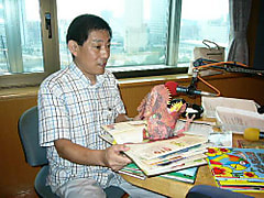 今日のゲストは、しかけ絵本専門店「メッゲンドルファー」の嵐田康平さん！