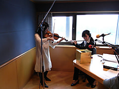 「薫堂　vs　柳井」