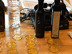 日本オリーブオイルソムリエ協会♪