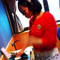 DJ　Moe 「Twee Grrrls Club」
