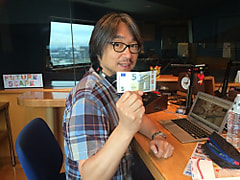 きょうのチェック&マークは「無駄遣い」