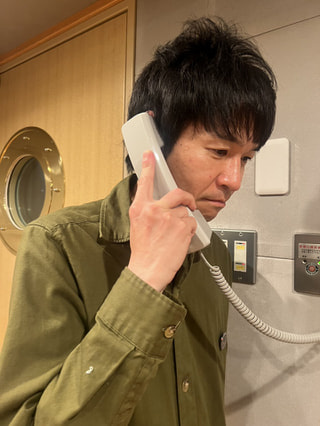 レコーディング仲間に電話☎︎