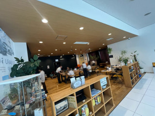 神奈川スバル港南店　キャンディ二ノ宮