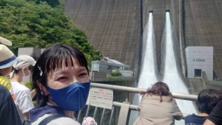 宮ヶ瀬ダム観光放流の大迫力（愛川町（愛川町）