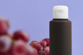 自然界のパッケージがお手本! 環境にやさしいボトル創りについて。平和化學工業所 常務取締役 畠山治昌さん③