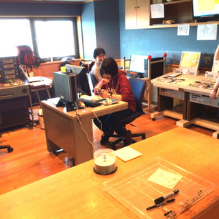 Fm yokohamaのスタジオ