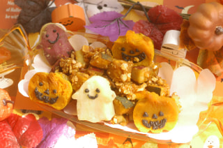 「ハロウィン南瓜と薩摩芋のピーナツ和え」