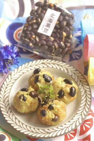 「端午の節句の黒豆おこわ」