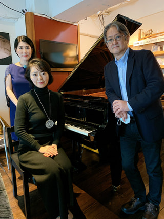 今夜のゲストはピアニストの藤井亜紀さん