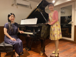 弁護士 / 声楽家の松田由貴さんが選んだ８月の歌！