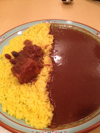 これが、噂のマジョラムカレー