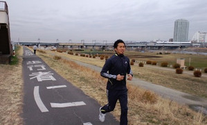 0108_jog_run_front_2