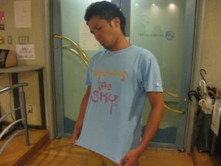 Tシャツにハラハラ、ドキドキ…
