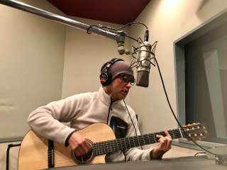 斎藤誠さんが生演奏を披露！