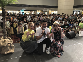 MAXからLINAさん、MINAさんが登場！