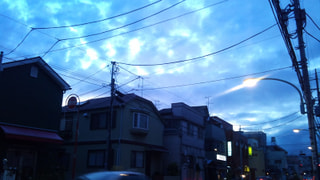 雨上がりの夕方に