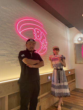 【エビノミセ EBIYA】エビとフルーツドリンクが堪能できる映えお店