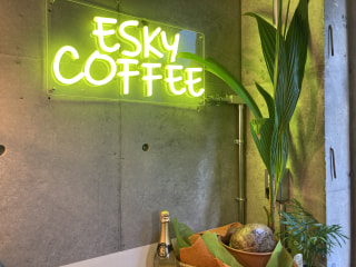 【1杯から考えるSDGs】〈ESKY COFFEE By Izzy's Cafe〉は環境への優しさも込めた、こだわりの1杯を届けるコーヒースタンドでした！