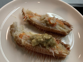 毛蟹（沙留産限定）を食べて幸せな時間を過ごす