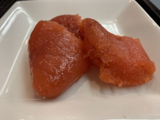 明太子が１キロ！夢の、ご飯に一本乗せ