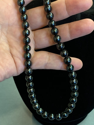 あこや黒真珠のネックレス、なんと８．５～９ｍｍ珠！滅多にご紹介できません！