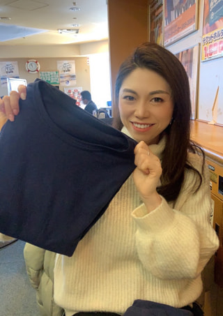 あの『ベネクス』から新商品！着心地抜群のかる～いウエア！！