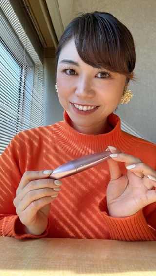 あのリファブランドから簡単目元・口元集中ケア！ポイント美顔器がお得に！！