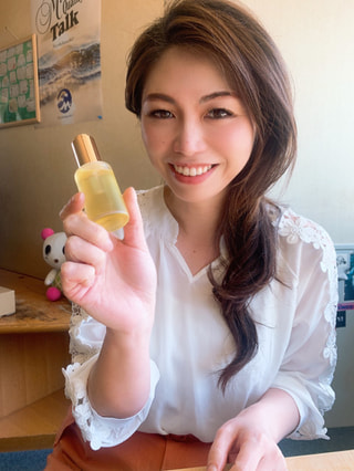 女優さんも通うエステサロン発の美容オイル！！