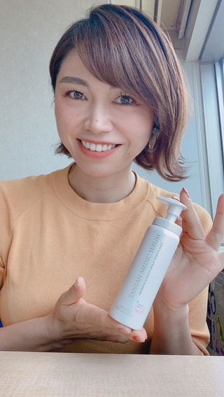 炭酸泡の薬用美白美容液でこの時期のお肌整えましょう！！
