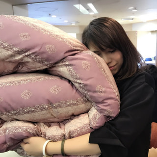 サンキュー価格！高級羽毛布団！！
