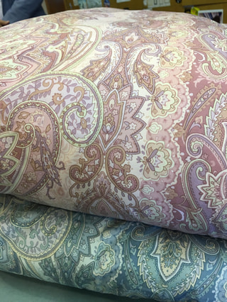 夏場にちょうどいい！羽毛の肌掛け・ダウンケット