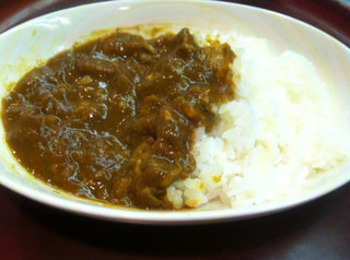 旨みがギュ～っと詰まったスジ煮込みカレー