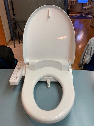 我が家も新しいウォシュレットに取り替えました！！
