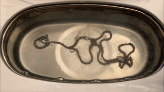 あなたのメガネ、アクセサリー、汚れていますよ！！