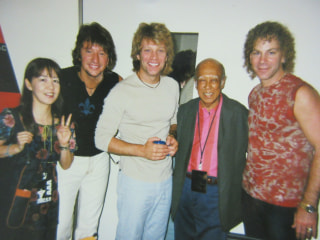 今夜はBon Jovi特集！アーカイヴのインタビューは、2006年のRichie Sambora、Pearl Jam新作、SVT新曲、