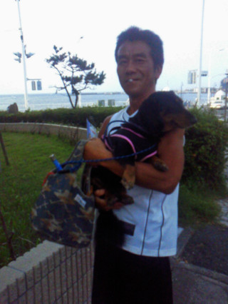 2012081106110000