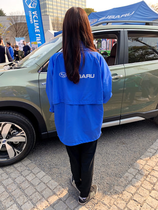 アウトドア看板娘「SUBARU / SUBARU STARS」