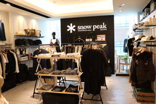 アウトドア看板娘「Snow Peak」②