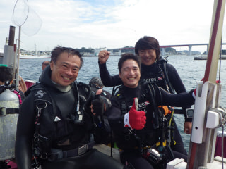 城ケ島でボートダイビング！