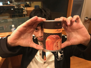 世界の缶詰 パン